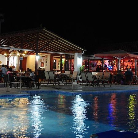 Golden Beach Koukounaries Extérieur photo