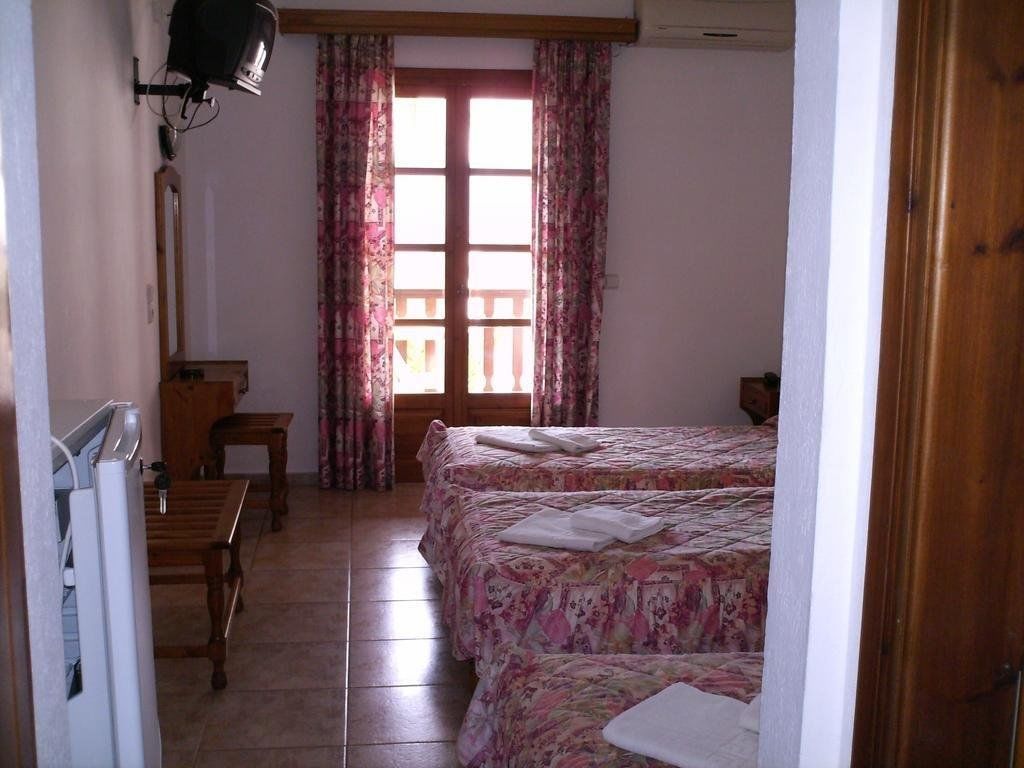 Golden Beach Koukounaries Extérieur photo
